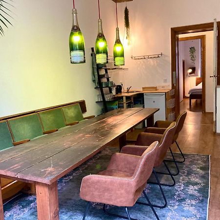 Minimal Hostel No 41 Берлин Экстерьер фото