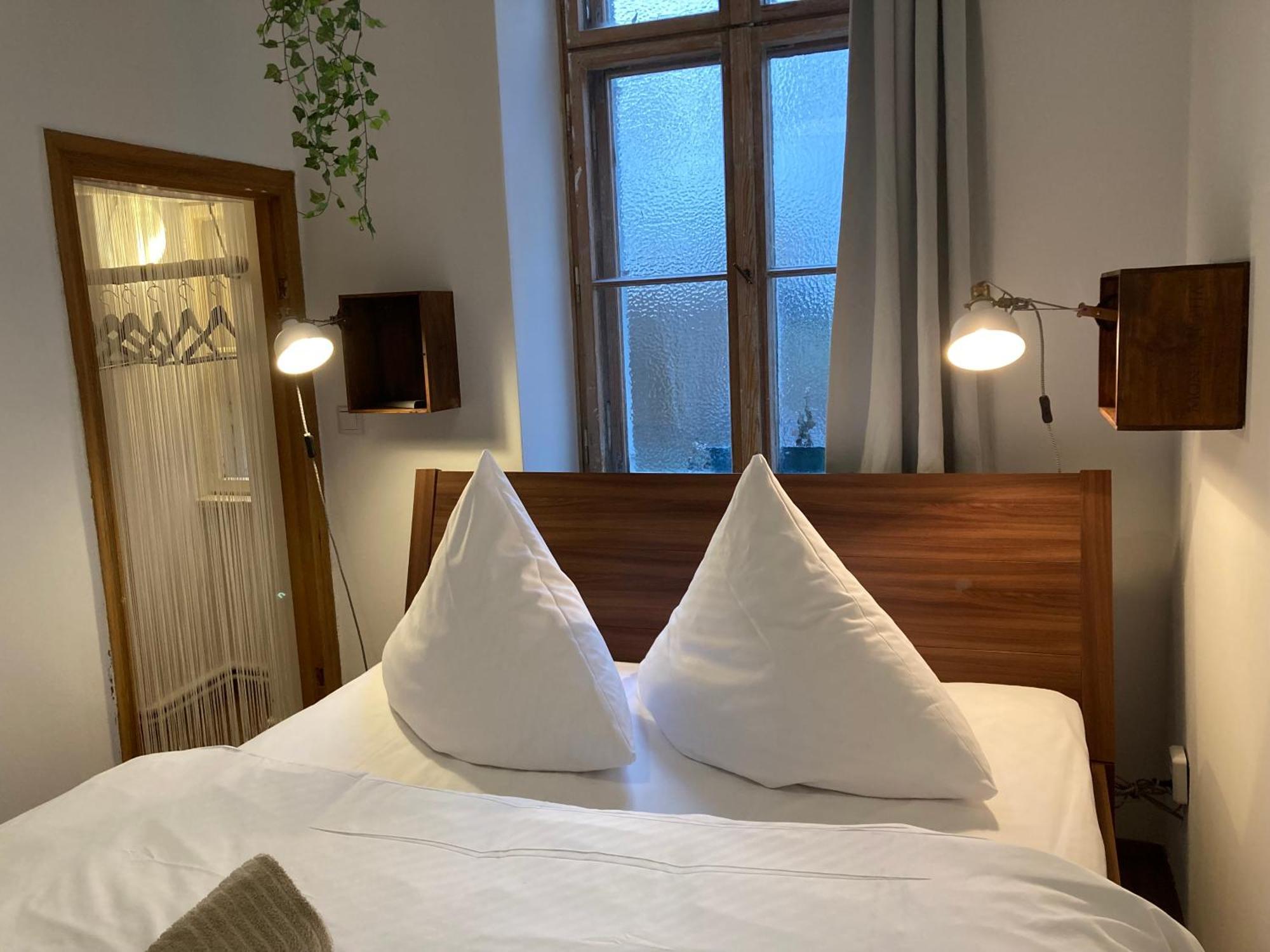 Minimal Hostel No 41 Берлин Экстерьер фото